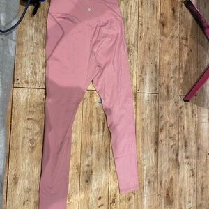 baby pink lululemons